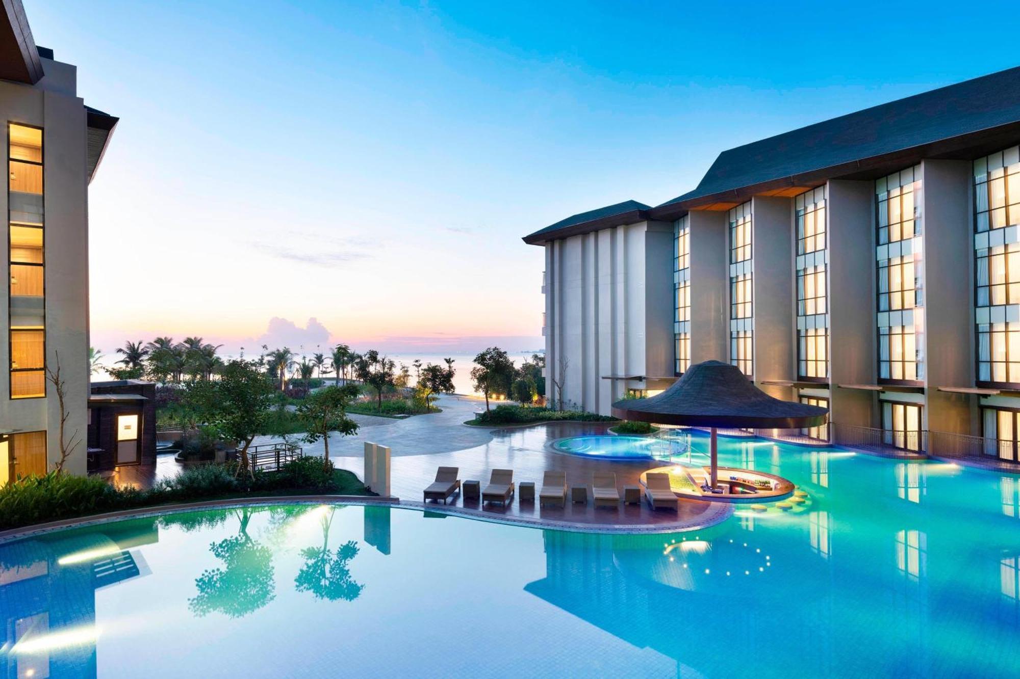 Fairfield By Marriott Belitung Hotel Tanjung Pandan Exterior photo